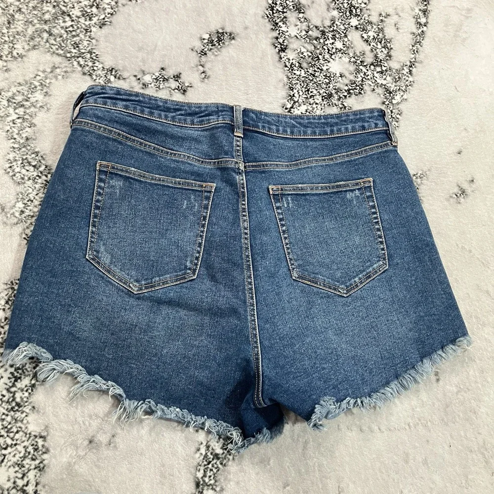 Free People CRVY High Rise Distressed Cutoff Denim Shorts Blue Womens Size 34